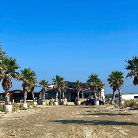 Saint Tropez Durres Hotel Bisht Kamez Eksteriør billede