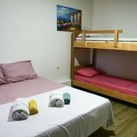 Saint Tropez Durres Hotel Bisht Kamez Eksteriør billede