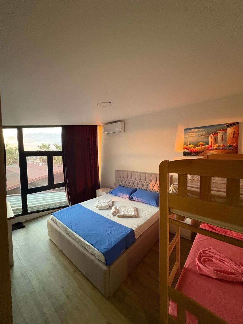 Saint Tropez Durres Hotel Bisht Kamez Eksteriør billede